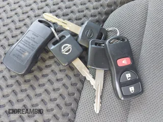 2016 Nissan Frontier SV z VIN 1N6AD0CW0GN760285, wystawiony jako IAAI lot #42434781 z przebiegiem 52 864 mil mil oraz . Historia ofert i sprzedaży dostępna na DreamBid. Obrazek 11.