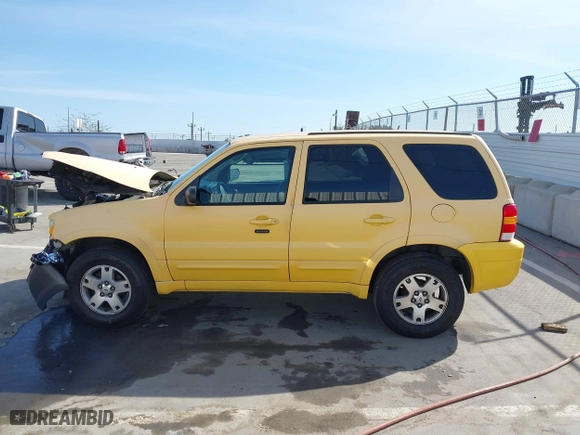 2007 Ford Escape Limited with VIN 1FMYU04127KA52766, listed as a IAAI auction lot 41835886 with 231,570 mi miles. Bid and sale history available at carsss.com. Image 14.
