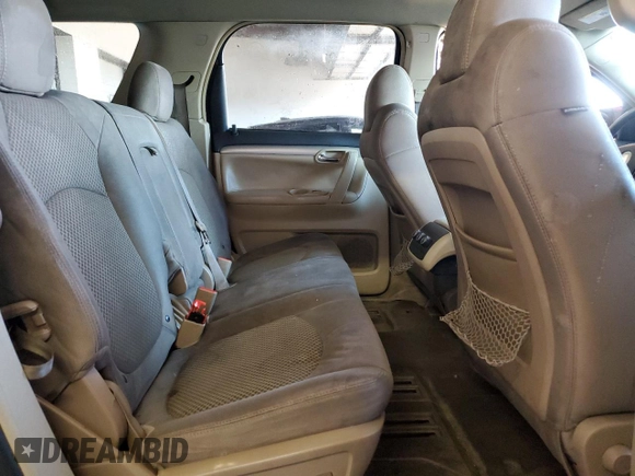 2007 Saturn Outlook XE z VIN 5GZER137X7J125696, wystawiony jako Copart lot #83236444 z przebiegiem Nie podano mil oraz Szkoda całkowita • Salvage title. Historia ofert i sprzedaży dostępna na DreamBid. Obrazek 11.