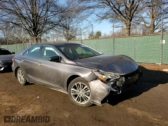 2015 Toyota Camry LE z VIN 4T1BD1FK1FU157092, wystawiony jako Copart lot #43041205 z przebiegiem 172 794 mil mil oraz Szkoda całkowita • Salvage title. Historia ofert i sprzedaży dostępna na DreamBid. Obrazek 11.