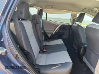 2013 Toyota RAV4 LE z VIN 2T3BFREV2DW122313, wystawiony jako Copart lot #62961105 z przebiegiem 152 497 mil mil oraz Nie do naprawy • Non repairable. Historia ofert i sprzedaży dostępna na DreamBid. Obrazek 11.