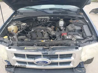 2008 Ford Escape XLT z VIN 1FMCU031X8KB58668, wystawiony jako IAAI lot #42522146 z przebiegiem 244 528 mil mil oraz . Historia ofert i sprzedaży dostępna na DreamBid. Obrazek 10.