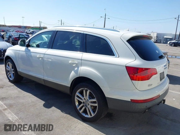 2008 Audi Q7 Premium with VIN WA1BY74LX8D001511, listed as a IAAI auction lot 42561490 with 103,264 mi miles and . Bid and sale history available at DreamBid. Image 3.