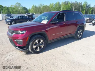 2024 Jeep Grand Cherokee 4xe with VIN 1C4RJYB69RC121092, listed as a IAAI auction lot 42044830 with 36,017 mi miles. Bid and sale history available at carsss.com. Image 18.