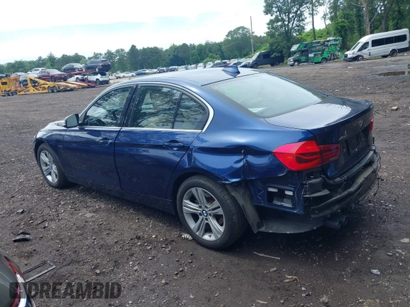 2018 BMW 3 Series 330i xDrive with VIN WBA8D9C52JA608243, listed as a IAAI auction lot 42630988 with 48,015 mi miles and . Bid and sale history available at DreamBid. Image 14.