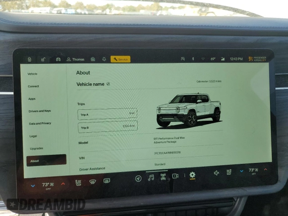 2024 Rivian R1T Adventure z VIN 7FCTGCAA9RN030318, wystawiony jako Copart lot #77036474 z przebiegiem 3 522 mil mil oraz Szkoda całkowita • Salvage title. Historia ofert i sprzedaży dostępna na DreamBid. Obrazek 9.