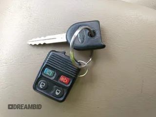 2006 Ford Taurus SEL z VIN 1FAFP56U26A216258, wystawiony jako IAAI lot #42153273 z przebiegiem Nie podano mil oraz . Historia ofert i sprzedaży dostępna na DreamBid. Obrazek 11.