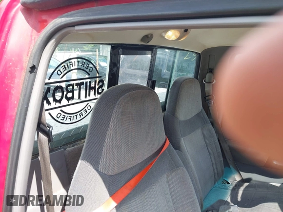1996 Ford Ranger XL with VIN 1FTCR10AXTTA32264, listed as a IAAI auction lot 42557084 with 175,061 mi miles and . Bid and sale history available at DreamBid. Image 8.