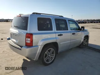 2008 Jeep Patriot Sport with VIN 1J8FT28W38D737454, listed as a Copart auction lot 46647735 with 146,710 mi miles and Salvage Title. Bid and sale history available at carsss.com. Image 3.