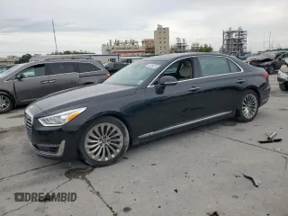 2018 Genesis G90 Premium z VIN KMHG34JA6JU043672, wystawiony jako Copart lot #54184215 z przebiegiem 134 897 mil mil oraz Szkody całkowita. Historia ofert i sprzedaży dostępna na DreamBid. Obrazek 1.