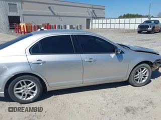 2011 Ford Fusion S with VIN 3FAHP0GA3BR311556, listed as a IAAI auction lot 41668511 with 200,159 mi miles. Bid and sale history available at carsss.com. Image 13.