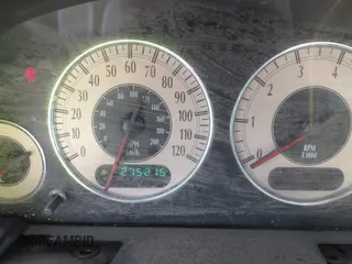 2001 Chrysler Town & Country Limited with VIN 2C8GP64L81R128221, listed as a IAAI auction lot 41630779 with 275,215 mi miles. Bid and sale history available at carsss.com. Image 7.