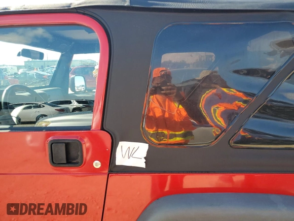 2006 Jeep Wrangler X with VIN 1J4FA39SX6P770021, listed as a Copart auction lot 74491104 with 92,365 mi miles and Non Repairable. Bid and sale history available at carsss.com. Image 12.