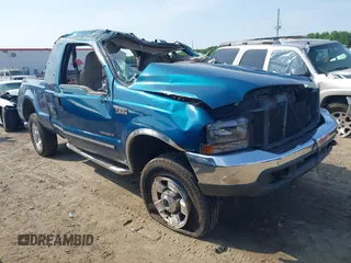 2000 Ford F-350 XL z VIN 1FTSX31F8YEA57540, wystawiony jako IAAI lot #42300727 z przebiegiem 156 815 mil mil oraz . Historia ofert i sprzedaży dostępna na DreamBid. Obrazek 1.