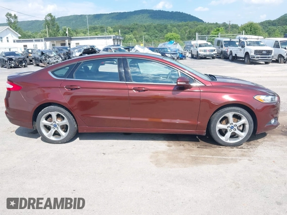 2015 Ford Fusion SE z VIN 3FA6P0T91FR202568, wystawiony jako IAAI lot #42596108 z przebiegiem 134 829 mil mil oraz . Historia ofert i sprzedaży dostępna na DreamBid. Obrazek 13.
