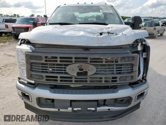 2024 Ford F-250 XL with VIN 1FT7W2BT0RED97130, listed as a Copart auction lot 58915155 with 17,269 mi miles and Salvage title. Bid and sale history available at DreamBid. Image 5.