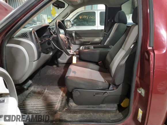 2009 GMC Sierra 1500 Work Truck z VIN 1GTEC14X99Z113450, wystawiony jako Copart lot #43363505 z przebiegiem 91 430 mil mil oraz Szkoda całkowita • Salvage title. Historia ofert i sprzedaży dostępna na DreamBid. Obrazek 7.