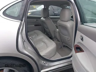 2008 Buick LaCrosse CXL with VIN 2G4WD582081245815, listed as a IAAI auction lot 41935941 with 115,331 mi miles. Bid and sale history available at carsss.com. Image 8.