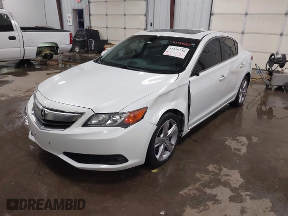 2014 Acura ILX z VIN 19VDE1F35EE006166, wystawiony jako IAAI lot #41320730 z przebiegiem 203 151 mil mil oraz . Historia ofert i sprzedaży dostępna na DreamBid. Obrazek 17.