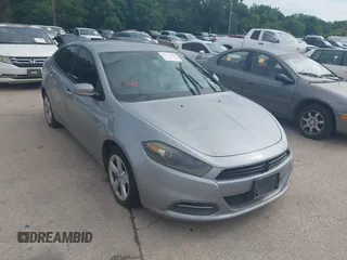 2015 Dodge Dart SXT z VIN 1C3CDFBB5FD186952, wystawiony jako IAAI lot #42375224 z przebiegiem Nie podano mil oraz . Historia ofert i sprzedaży dostępna na DreamBid. Obrazek 1.
