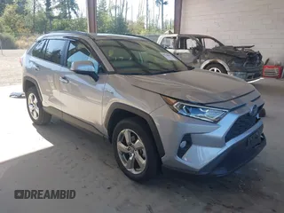 2021 Toyota RAV4 Hybrid LE z VIN JTMB6RFV1MD021212, wystawiony jako IAAI lot #42770099 z przebiegiem 39 455 mil mil oraz . Historia ofert i sprzedaży dostępna na DreamBid. Obrazek 1.