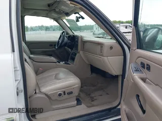 2004 GMC Yukon SLT z VIN 1GKEK13Z94R220906, wystawiony jako IAAI lot #42213196 z przebiegiem 190 517 mil mil oraz . Historia ofert i sprzedaży dostępna na DreamBid. Obrazek 5.