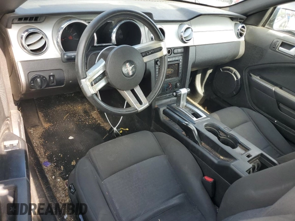 2009 Ford Mustang with VIN 1ZVHT80N695121777, listed as a Copart auction lot 71637794 with 189,608 mi miles and Salvage Title. Bid and sale history available at carsss.com. Image 8.