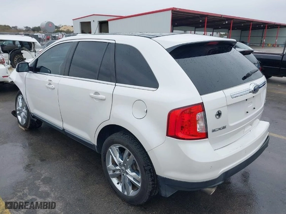 2013 Ford Edge Limited with VIN 2FMDK3KC7DBC96378, listed as a IAAI auction lot 41630323 with 105,505 mi miles. Bid and sale history available at carsss.com. Image 3.