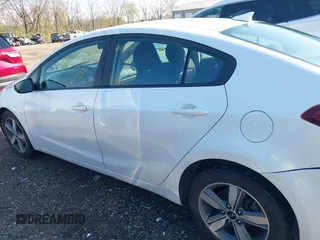 2018 Kia Forte LX with VIN 3KPFL4A7XJE172243, listed as a IAAI auction lot 41957937 with 105,221 mi miles. Bid and sale history available at carsss.com. Image 14.