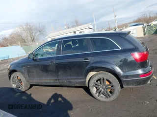 2013 Audi Q7 3.0L TDI Premium Plus with VIN WA1LMAFE8DD004221, listed as a IAAI auction lot 41678528 with 159,485 mi miles. Bid and sale history available at carsss.com. Image 14.