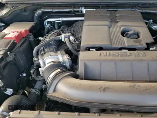 2024 Nissan Frontier SV z VIN 1N6ED1FK0RN600622, wystawiony jako Copart lot #42172665 z przebiegiem 17 396 mil mil oraz Szkoda całkowita • Salvage title. Historia ofert i sprzedaży dostępna na DreamBid. Obrazek 13.