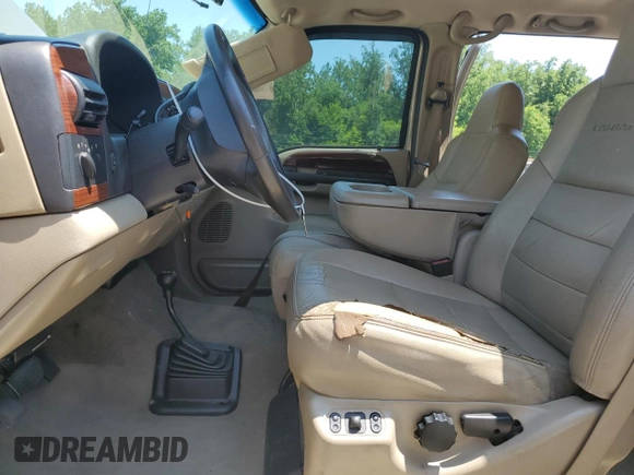 2006 Ford F-250 XL with VIN 1FTSW21P36ED15420, listed as a Copart auction lot 61687825 with 148,147 mi miles and Salvage title. Bid and sale history available at DreamBid. Image 7.