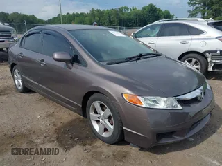 2009 Honda Civic LX-S z VIN 2HGFA16619H511414, wystawiony jako IAAI lot #42480663 z przebiegiem 192 255 mil mil oraz . Historia ofert i sprzedaży dostępna na DreamBid. Obrazek 1.