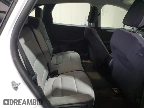 2022 Ford Escape S z VIN 1FMCU0F69NUA84814, wystawiony jako Copart lot #48158135 z przebiegiem Nie podano mil oraz Czysty tytuł • Clean title. Historia ofert i sprzedaży dostępna na DreamBid. Obrazek 11.