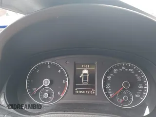 2015 Volkswagen Passat SEL Premium z VIN 1VWCV7A39FC076059, wystawiony jako IAAI lot #42067109 z przebiegiem 161 850 mil mil oraz . Historia ofert i sprzedaży dostępna na DreamBid. Obrazek 16.