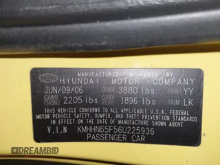 2006 Hyundai Tiburon GT z VIN KMHHN65F56U225936, wystawiony jako IAAI lot #41695280 z przebiegiem 121 110 mil mil oraz . Historia ofert i sprzedaży dostępna na DreamBid. Obrazek 9.