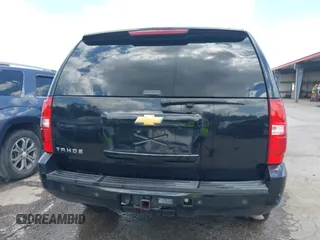 2013 Chevrolet Tahoe LT with VIN 1GNSCBE00DR337071, listed as a IAAI auction lot 42282457 with 151,460 mi miles and . Bid and sale history available at DreamBid. Image 16.