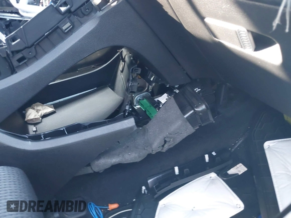 2022 Hyundai Santa Fe SE with VIN 5NMS14AJ8NH443864, listed as a IAAI auction lot 41892061 with 38,297 mi miles and . Bid and sale history available at DreamBid. Image 18.