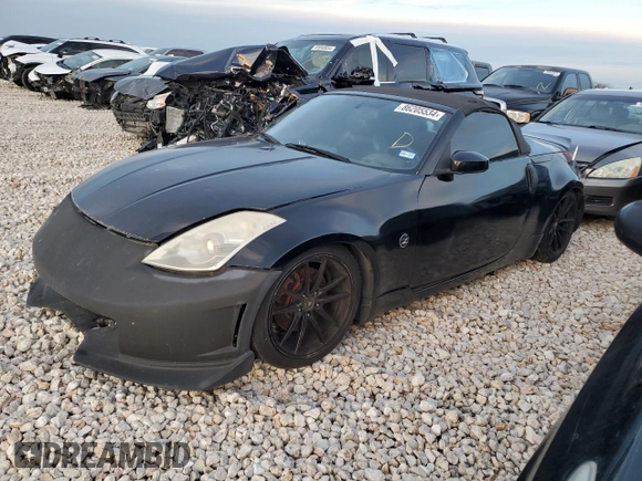 2004 Nissan 350Z Touring z VIN JN1AZ36A34M253794, wystawiony jako Copart lot #86205534 z przebiegiem 137 230 mil mil oraz Tytuł czysty. Historia ofert i sprzedaży dostępna na DreamBid. Obrazek 1.