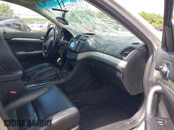 2004 Acura TSX w/Navigation z VIN JH4CL95984C024100, wystawiony jako IAAI lot #42309198 z przebiegiem 210 981 mil mil oraz . Historia ofert i sprzedaży dostępna na DreamBid. Obrazek 5.