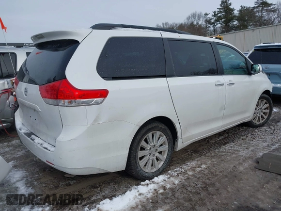 2012 Toyota Sienna XLE with VIN 5TDDK3DC3CS046182, listed as a IAAI auction lot 41387074 with 161,348 mi miles. Bid and sale history available at carsss.com. Image 4.