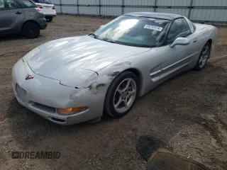 2000 Chevrolet Corvette with VIN 1G1YY22G7Y5103683, listed as a Copart auction lot 69292574 with 104,614 mi miles and Salvage Title. Bid and sale history available at carsss.com. Image 1.