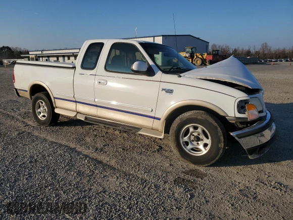 1997 Ford F-150 XL z VIN 1FTEX17L6VNC64972, wystawiony jako Copart lot #44467905 z przebiegiem 163 982 mil mil oraz Szkoda całkowita • Salvage title. Historia ofert i sprzedaży dostępna na DreamBid. Obrazek 4.