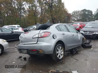 2011 Mazda Mazda3 i Touring with VIN JM1BL1VF2B1396156, listed as a IAAI auction lot 40867804 with 1 mi miles. Bid and sale history available at carsss.com. Image 4.