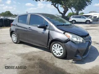 2017 Toyota Yaris L z VIN VNKKTUD31HA078456, wystawiony jako Copart lot #57852035 z przebiegiem 84 263 mil mil oraz Szkoda całkowita • Salvage title. Historia ofert i sprzedaży dostępna na DreamBid. Obrazek 4.
