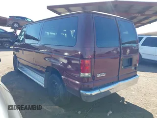 2006 Ford Econoline Passenger XL с VIN 1FBNE31L56HB01034, выставлен на аукционе IAAI как лот 42118906 с пробегом 213 621 миль миль и . История ставок и продаж доступна на DreamBid. Изображение 3.