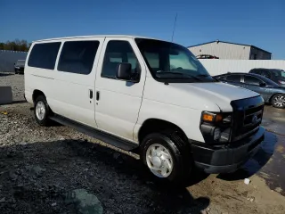 2009 Ford Econoline Passenger XL с VIN 1FBNE31LX9DA00518, выставлен на аукционе Copart как лот 74090534 с пробегом 274 223 миль миль и На запчасти • Non repairable. История ставок и продаж доступна на DreamBid. Изображение 4.