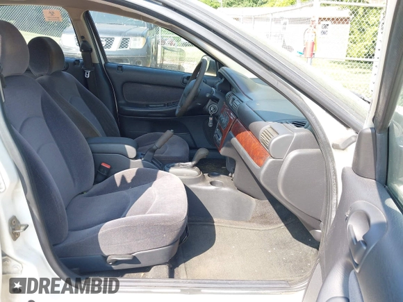2001 Dodge Stratus z VIN 1B3EJ56U81N691181, wystawiony jako IAAI lot #42466657 z przebiegiem 140 236 mil mil oraz . Historia ofert i sprzedaży dostępna na DreamBid. Obrazek 5.