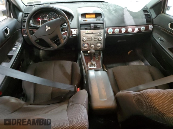 2012 Mitsubishi Galant ES z VIN 4A32B3FF7CE025417, wystawiony jako Copart lot #67848104 z przebiegiem 136 586 mil mil oraz Szkoda całkowita • Salvage title. Historia ofert i sprzedaży dostępna na DreamBid. Obrazek 8.