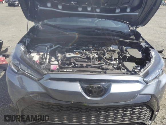 2024 Toyota Corolla Cross Hybrid S with VIN 7MUFBABG4RV059072, listed as a IAAI auction lot 42787833 with 9,006 mi miles and . Bid and sale history available at DreamBid. Image 10.